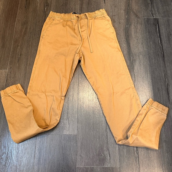 HOLLISTER CALIFORNIA STAKED SKINNY JOGGER HOLLISTER ADVANCED STRETCH - Picture 2 of 9